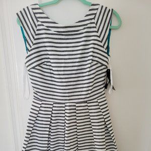 Rampage Pleated Skater Dress Size M, NWT
